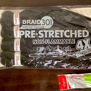 Pre stretched hair, 1 pack, and crochet needle